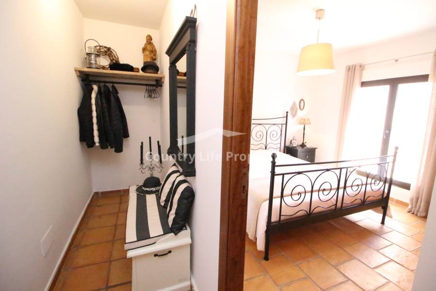 Resale - Villa - Catral - Countryside 