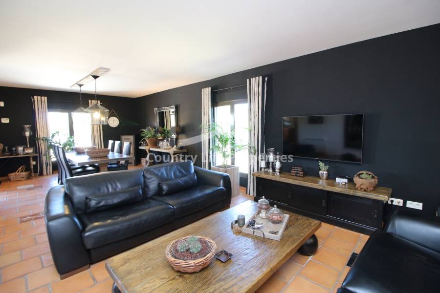 Resale - Villa - Catral - Countryside 