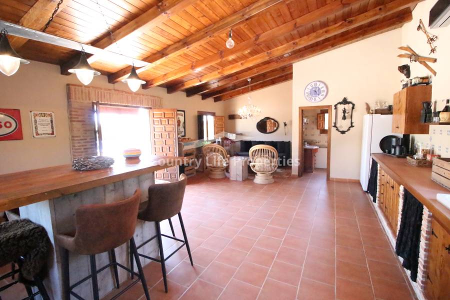 Resale - Villa - Catral - Countryside 