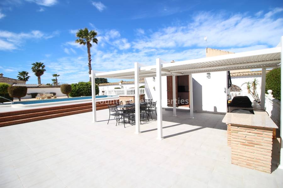 Resale - Villa - Catral - Countryside 