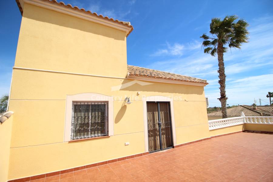 Resale - Villa - Catral - Countryside 