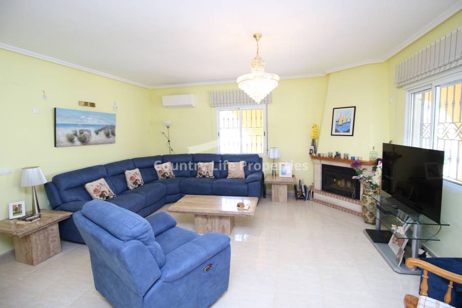 Resale - Villa - Catral - Countryside 