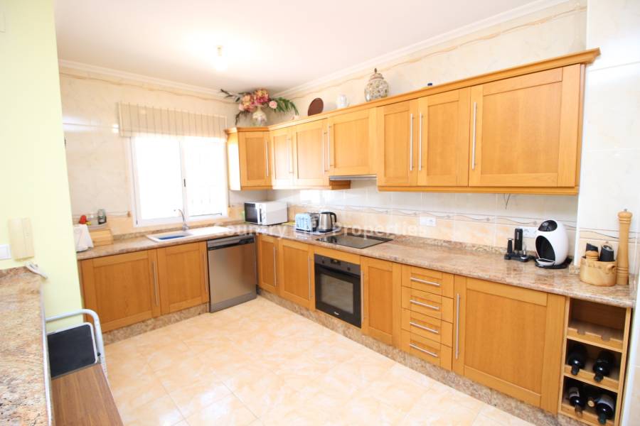 Resale - Villa - Catral - Countryside 