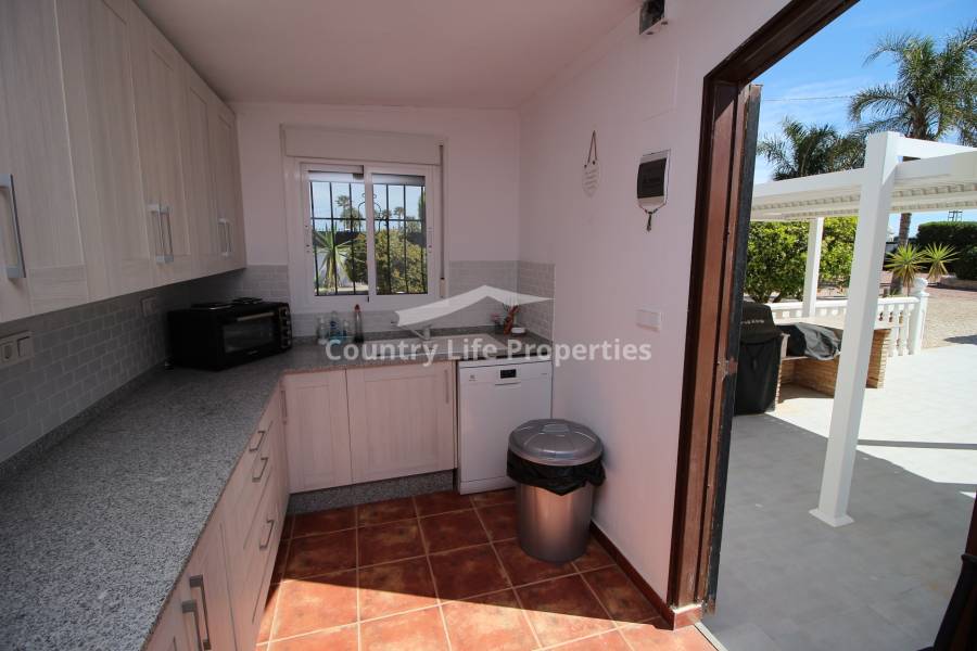 Resale - Villa - Catral - Countryside 