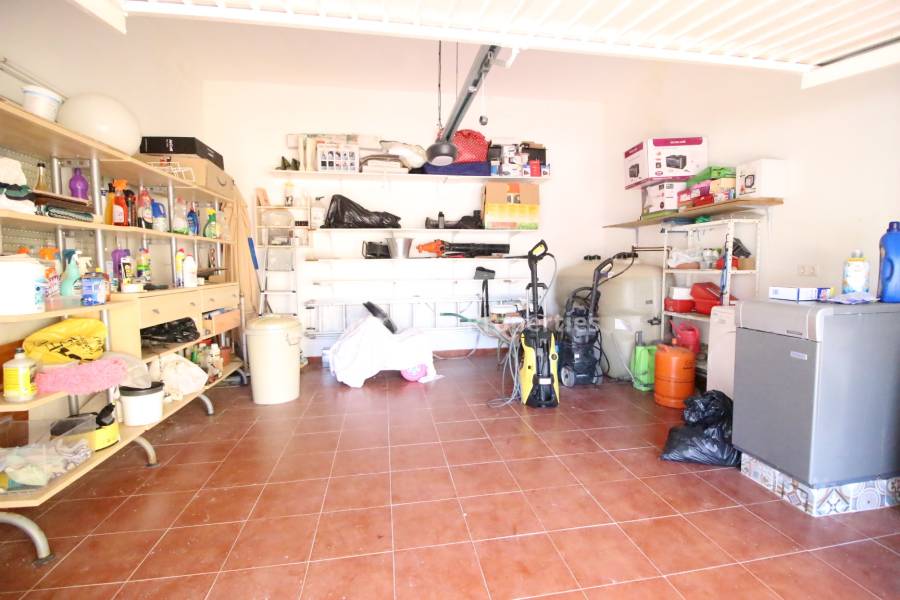 Resale - Villa - Catral - Countryside 