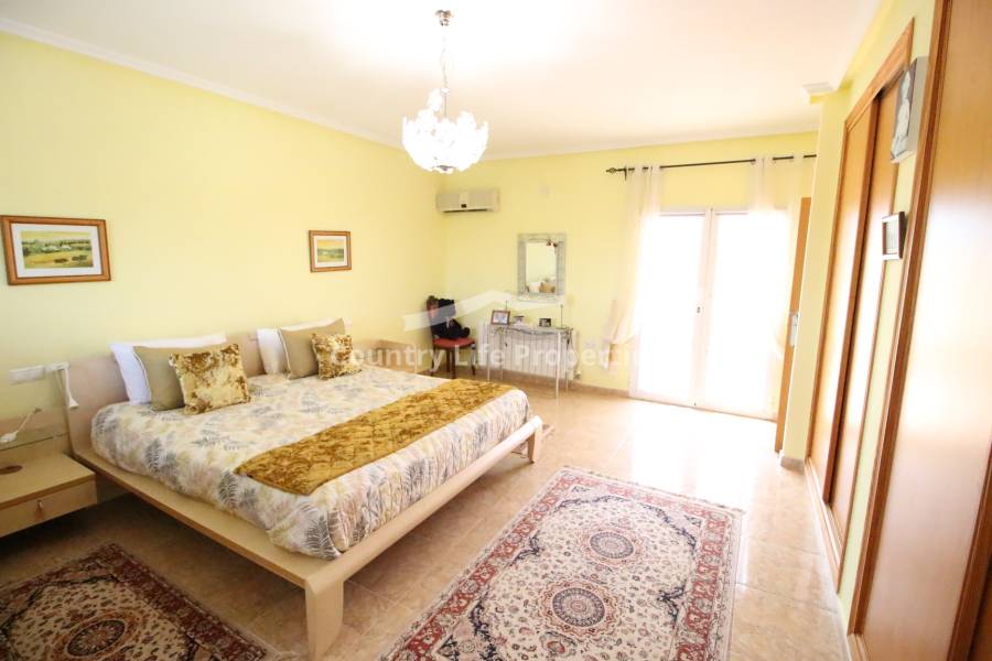 Resale - Villa - Catral - Countryside 
