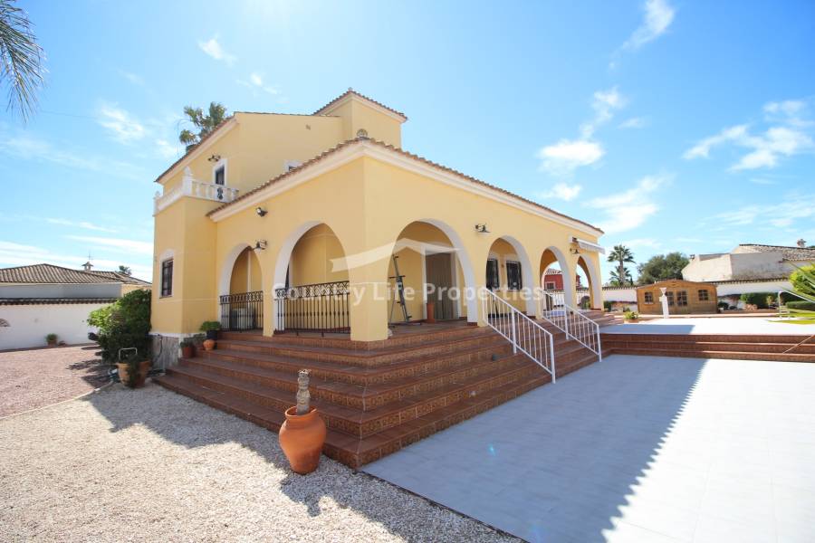 Resale - Villa - Catral - Countryside 