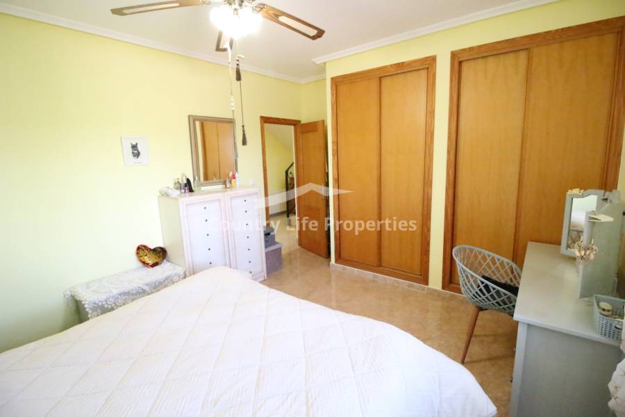 Resale - Villa - Catral - Countryside 