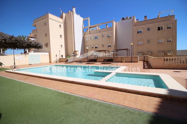 Appartement - Wederverkoop - Guardamar del Segura - Guardamar Beach