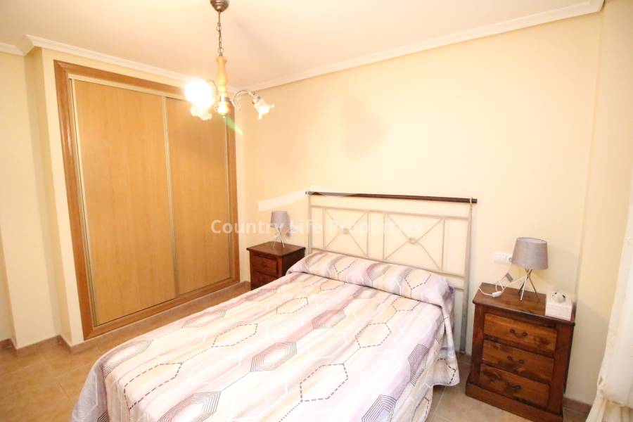 Lange termijn verhuur - Appartement - Dolores - Town