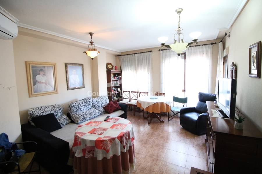 Location longue durée - Appartement - Dolores - Town