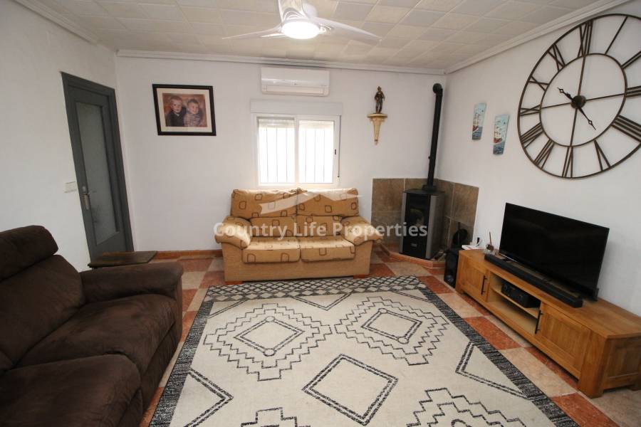 Segunda Mano - Casa de campo - Dolores - Campo