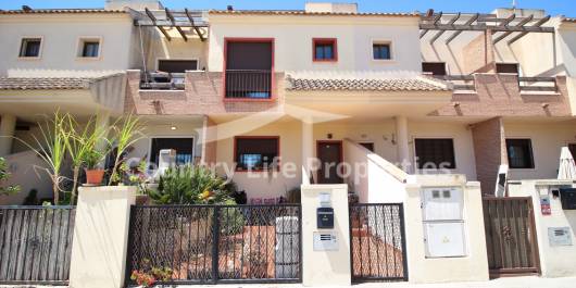 Townhouse - Resale - Dolores - Nuevo Sector 