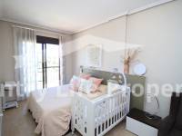 Resale - Townhouse - Dolores - Nuevo Sector 