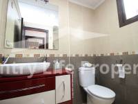 Resale - Townhouse - Dolores - Nuevo Sector 