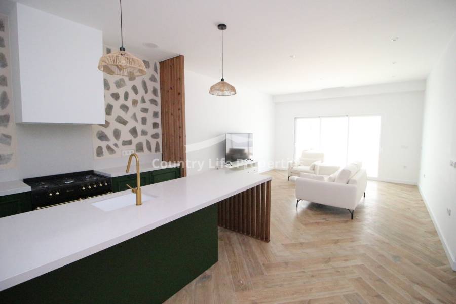 Resale - Country house - Catral - Town 
