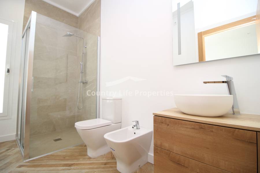 Resale - Country house - Catral - Town 
