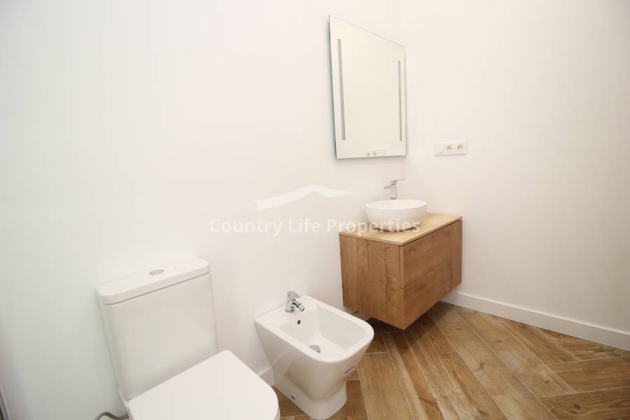 Resale - Country house - Catral - Town 