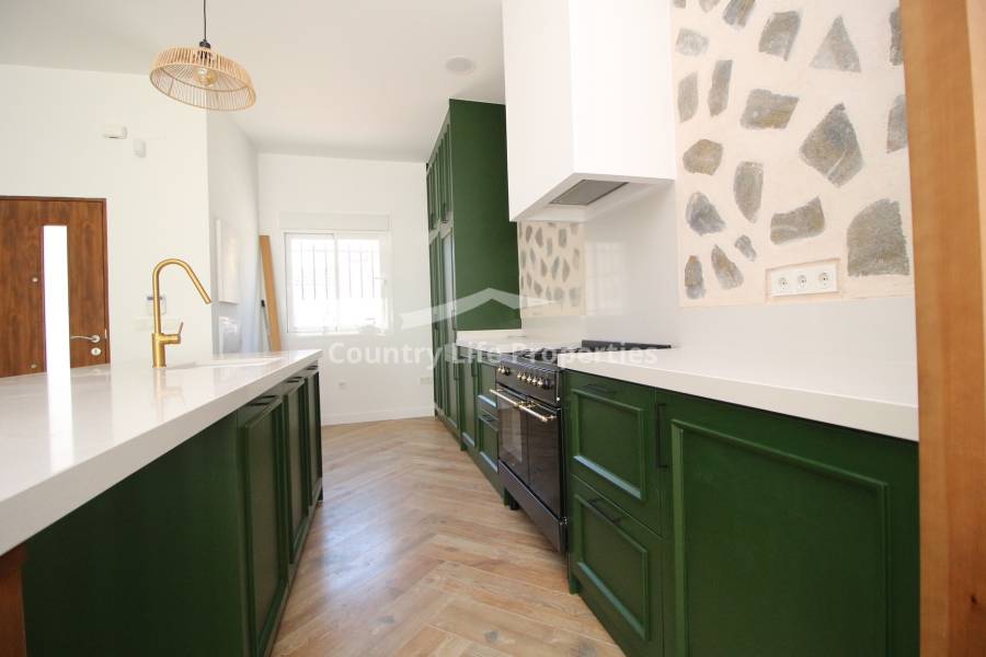 Resale - Country house - Catral - Town 
