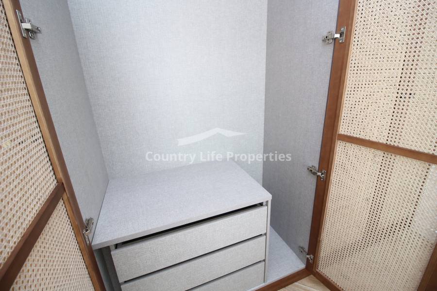 Resale - Country house - Catral - Town 