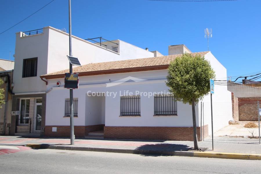 Resale - Country house - Catral - Town 