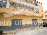 Resale - Garage - Dolores - Town