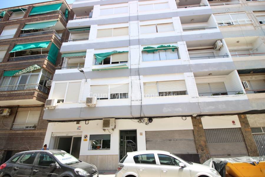 Segunda Mano - Apartamento - Dolores - Pueblo