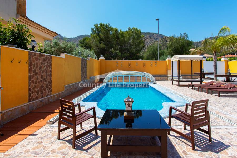 Revente - Chalet - Orihuela - .