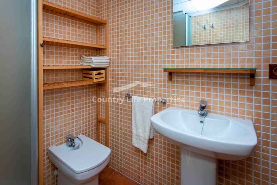 Revente - Chalet - Orihuela - .