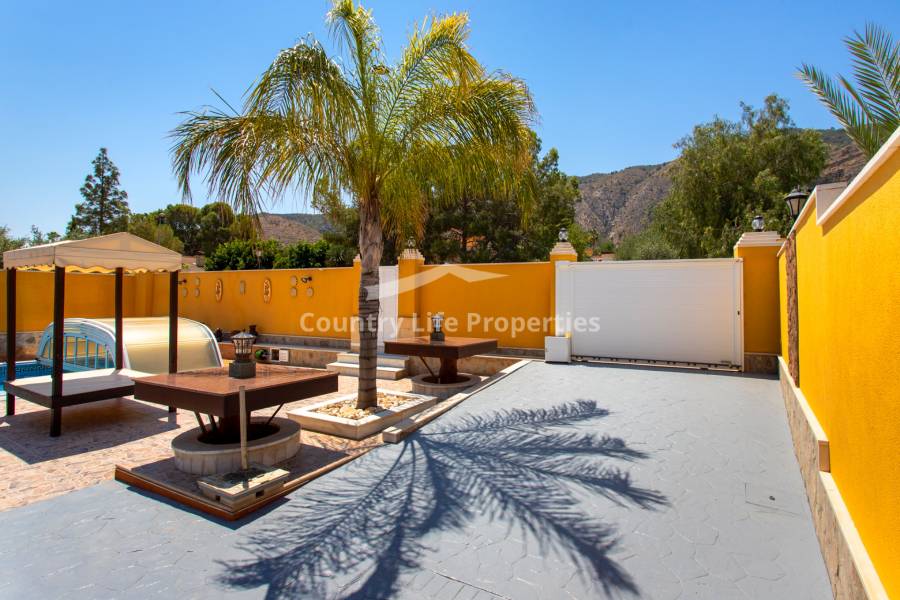 Revente - Chalet - Orihuela - .