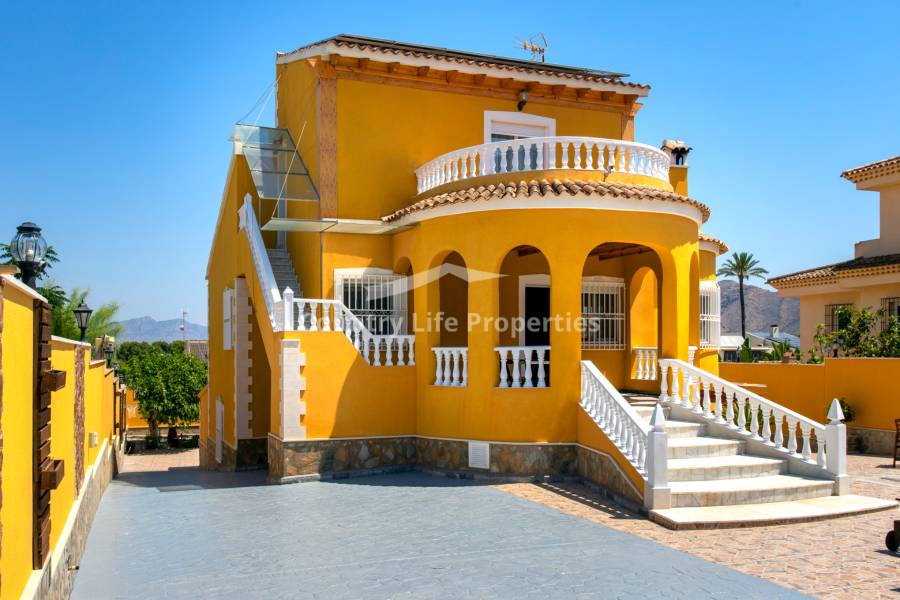 Revente - Chalet - Orihuela - .