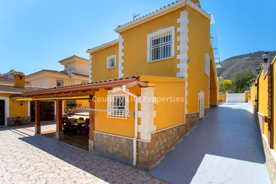 Revente - Chalet - Orihuela - .