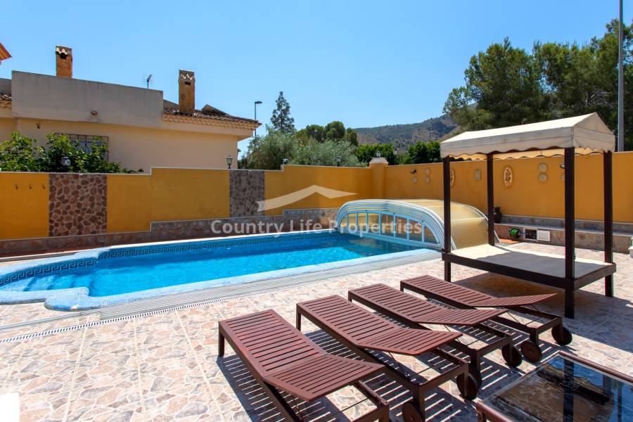 Revente - Chalet - Orihuela - .