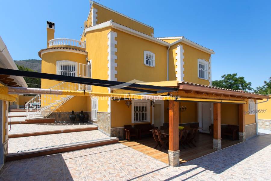 Revente - Chalet - Orihuela - .