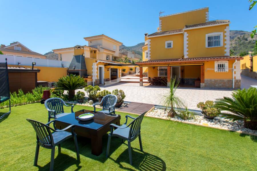 Revente - Chalet - Orihuela - .