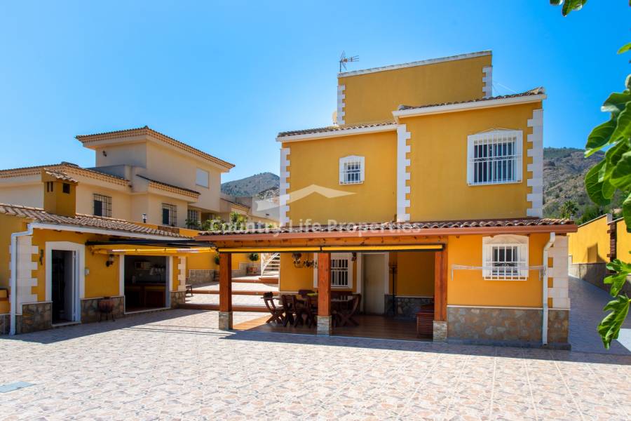 Revente - Chalet - Orihuela - .