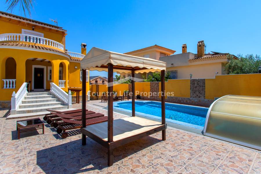 Revente - Chalet - Orihuela - .