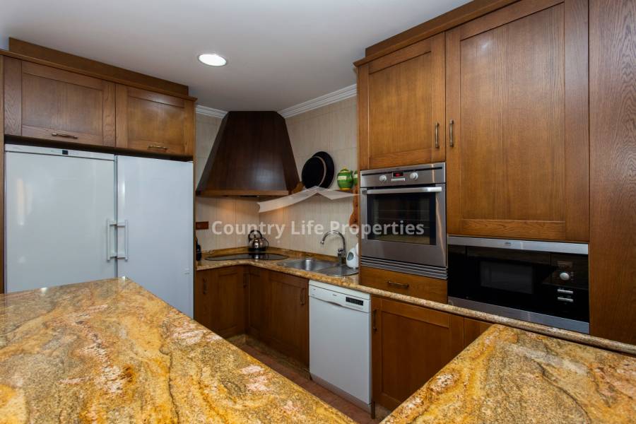 Revente - Chalet - Orihuela - .