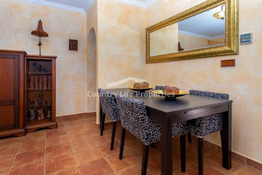 Revente - Chalet - Orihuela - .