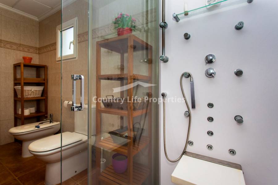 Revente - Chalet - Orihuela - .