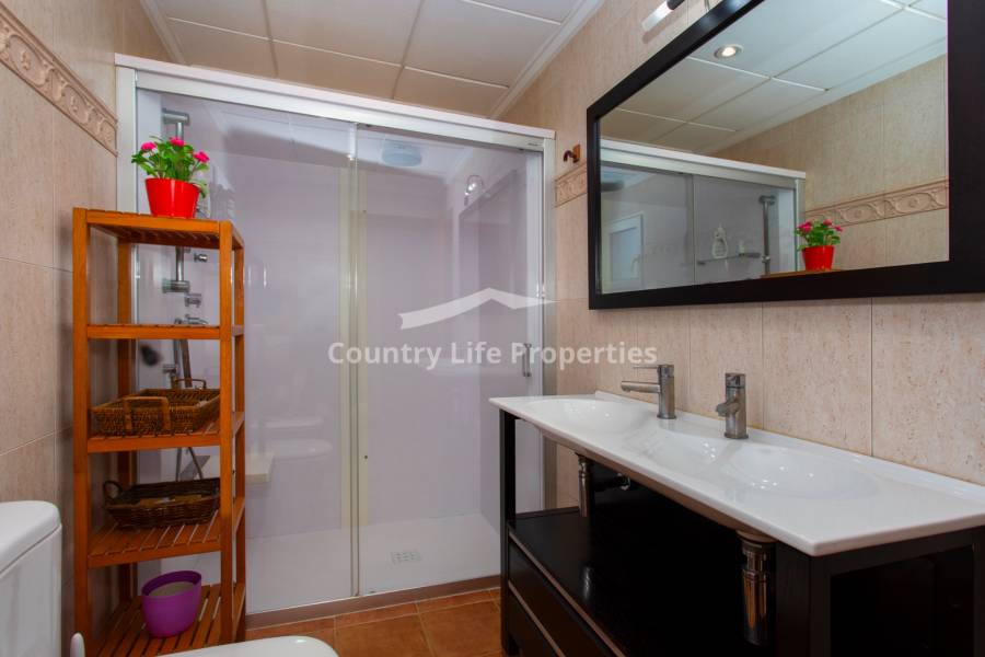 Revente - Chalet - Orihuela - .