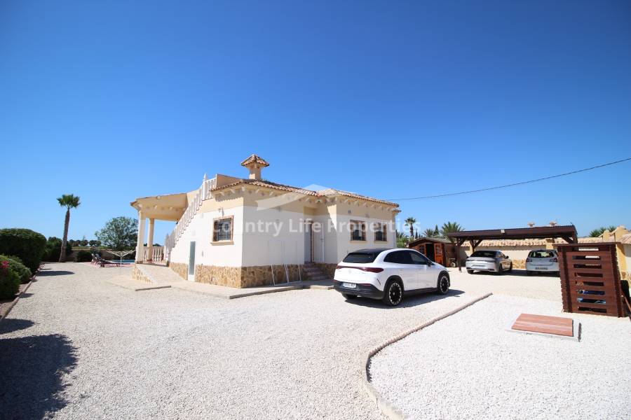 Resale - Villa - Catral - Countryside 