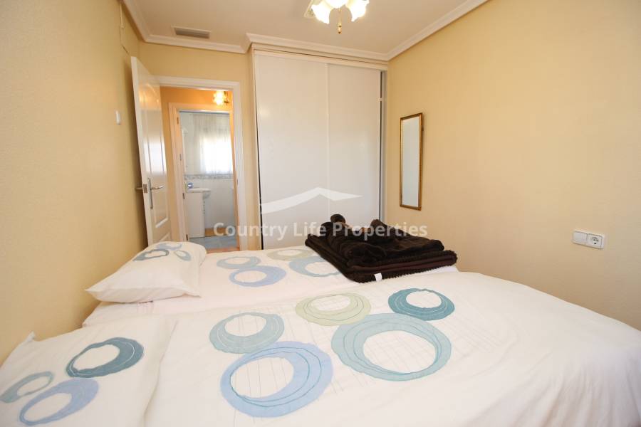 Resale - Villa - Catral - Countryside 