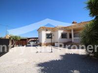 Resale - Villa - Catral - Countryside 