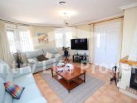 Resale - Villa - Catral - Countryside 