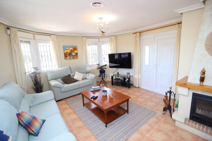 Resale - Villa - Catral - Countryside 