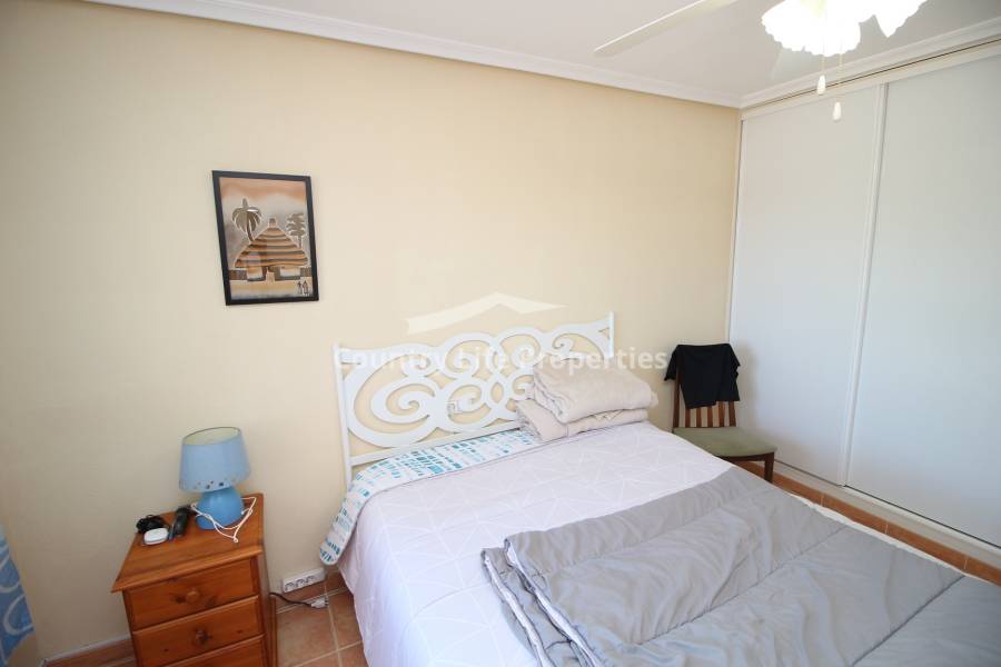 Resale - Villa - Catral - Countryside 