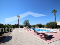 Resale - Villa - Catral - Countryside 