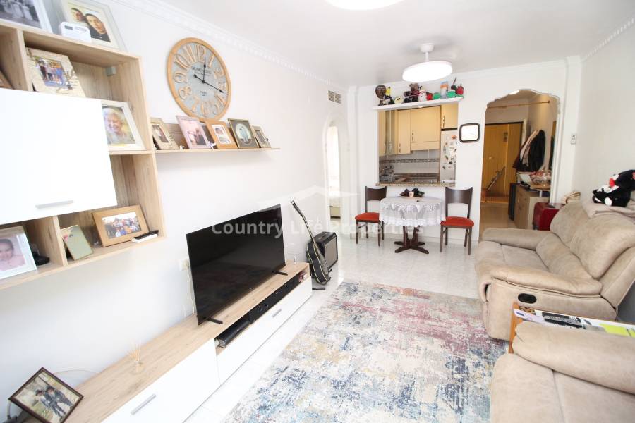 Resale - Apartment - Algorfa  - Algorfa