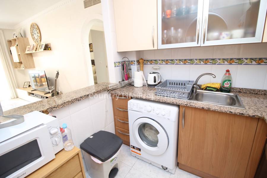 Resale - Apartment - Algorfa  - Algorfa